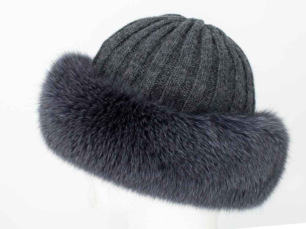 cappello-con-pelliccia-327odt-1.jpg