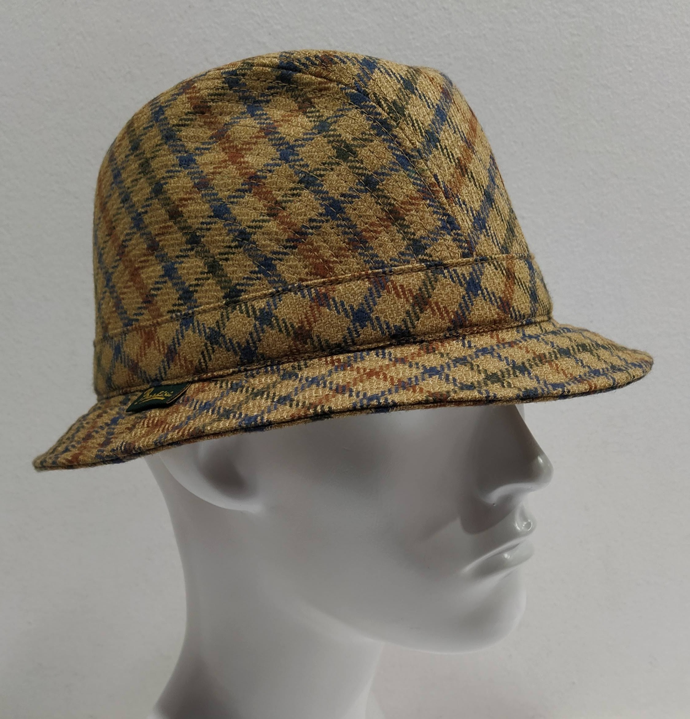 cappello-da-uomo-invernale-865tct-1.jpg